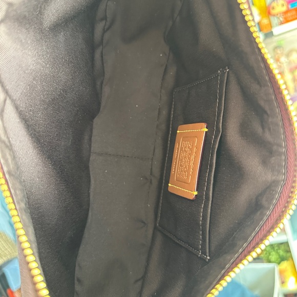 Coach Aria Shoulder Bag Merlot with Gold Hardware - Picture 9 of 13